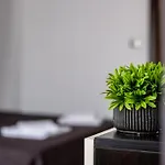 Deluxe With 2 Bedroom In Center * Varna